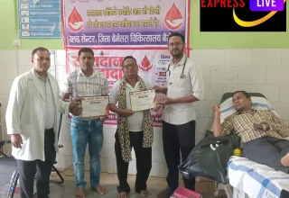 विश्व रक्तदाता दिवस पर जिला अस्पताल बेमेतरा में स्वैच्छिक रक्तदान शिविर आयोजित, 17 यूनिट रक्त संग्रहित, रक्तदाताओं का किया गया सम्मान