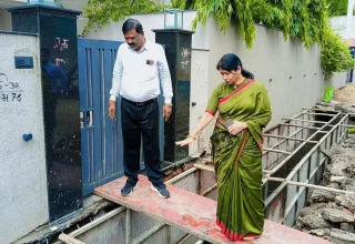 बैधनाथ पारा नाली निर्माण में शिकायत पर महापौर का औचक निरीक्षण, गुणवत्ता से समझौता नहीं होगा