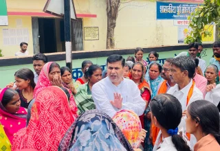 नकटी गांव में गरीबों के आशियानों पर बुलडोजर चलाना भाजपा की तानाशाही का प्रतीक : धीरज बाकलीवाल