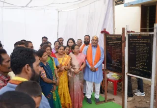 दुर्ग ग्रामीण विधायक ललित चंद्राकर ने नगर निगम रिसाली क्षेत्र के अंतर्गत रूआबांधा,तालपुरी में कुल लागत राशि 181.76 लाख रूपए के विभिन्न विकास कार्यों का लोकार्पण कर जनता को समर्पित किया