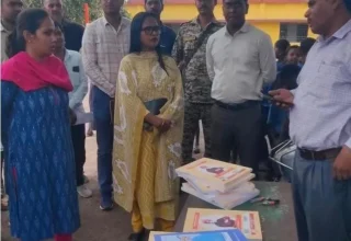 कलेक्टर के आकस्मिक निरीक्षण में एक शिक्षक निलंबित, कई शिक्षकों को कारण बताओ नोटिस