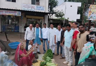 पश्चिम ब्लॉक कांग्रेस कमेटी का द्वितीय चरण वार्ड दौरा- महंगी बिजली एवं स्मार्ट मीटर के खिलाफ घर-घर जनसंपर्क