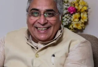 प्रदेश की शिक्षा व्यवस्था को आईना दिखा रहे स्कूली बच्चे, सरकार तलाश रही है बहाने :  अरुण वोरा