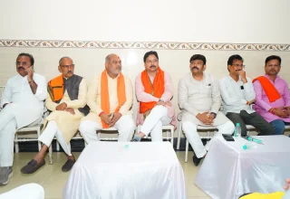 रिसाली मंडल की परिचयात्मक एवं आत्मनिर्भर मंडल बैठक आज रिसाली मैत्री कुंज के आशीर्वाद भवन में संपन्न