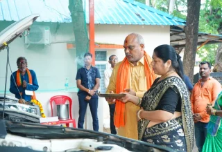 विधायक निवास में गूंजा भगवान विश्वकर्मा का जयकारा, विधायक ललित चंद्राकर ने की पूजा-अर्चना; श्रम, कौशल और सृजन को बताया विकास की आधारशिला