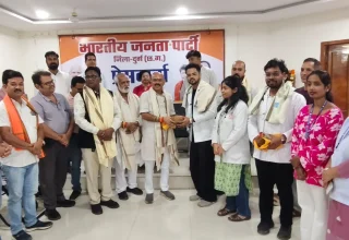 सेवा संकल्प अभियान के तहत भाजपा चिकित्सा प्रकोष्ठ ने लगाया विशाल चिकित्सा शिविर एवं ब्लड डोनेशन कैंप