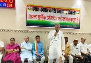 रिसाली से कांग्रेस का रणघोष: भूपेश बघेल-ताम्रध्वज साहू की हुंकार, मुकेश चंद्राकर के नेतृत्व में चुनावी जंग के लिए तैयार संगठन, बोले—पूरी ताकत से लड़ेंगे निगम चुनाव