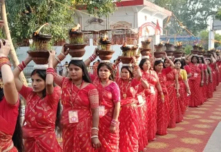 शीतला मंदिर में जोत जंवारा विसर्जन शोभायात्रा में उमड़े श्रद्धालु