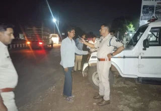 यातायात नियमों के उल्लंघन करने वालों पर बेमेतरा पुलिस ने की कार्रवाई