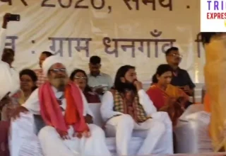 धनगांव में भक्ति का महाकुंभ: मंजीरा लेकर रामधुनि में झूमीं कौशल्या साय, डिप्टी CM विजय शर्मा ने दी 20 लाख की सौगात